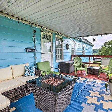 Charming East Bernstadt Retreat Less Than 6 Acre Farm! Екстер'єр фото