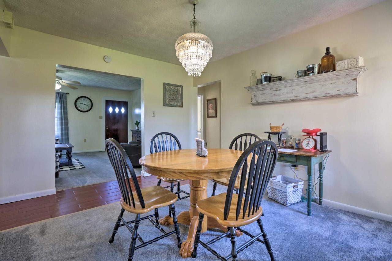 Charming East Bernstadt Retreat Less Than 6 Acre Farm! Екстер'єр фото
