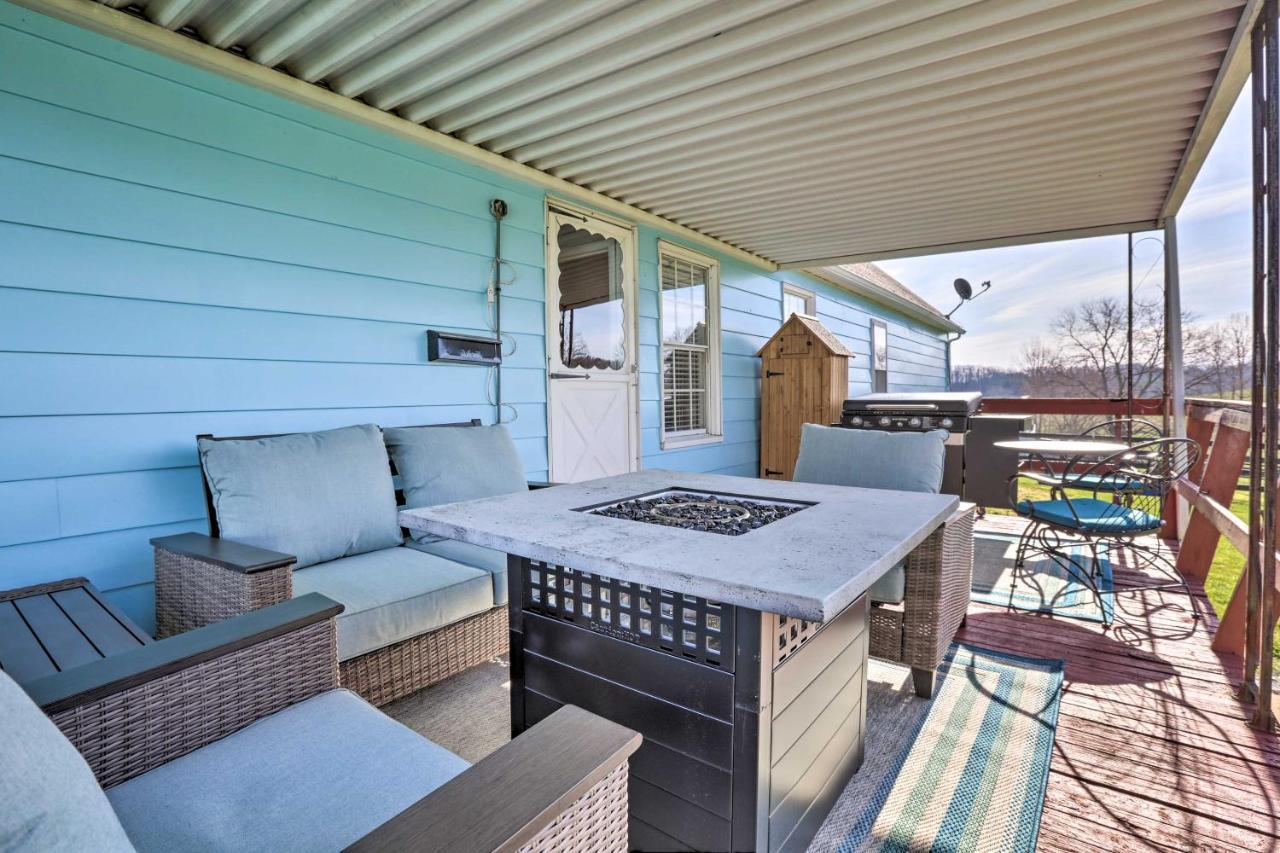 Charming East Bernstadt Retreat Less Than 6 Acre Farm! Екстер'єр фото