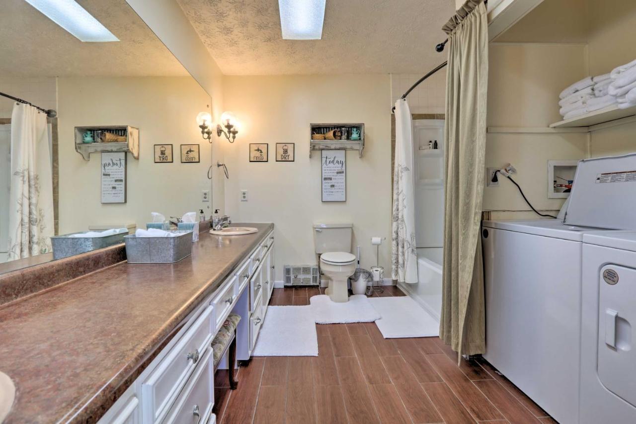 Charming East Bernstadt Retreat Less Than 6 Acre Farm! Екстер'єр фото