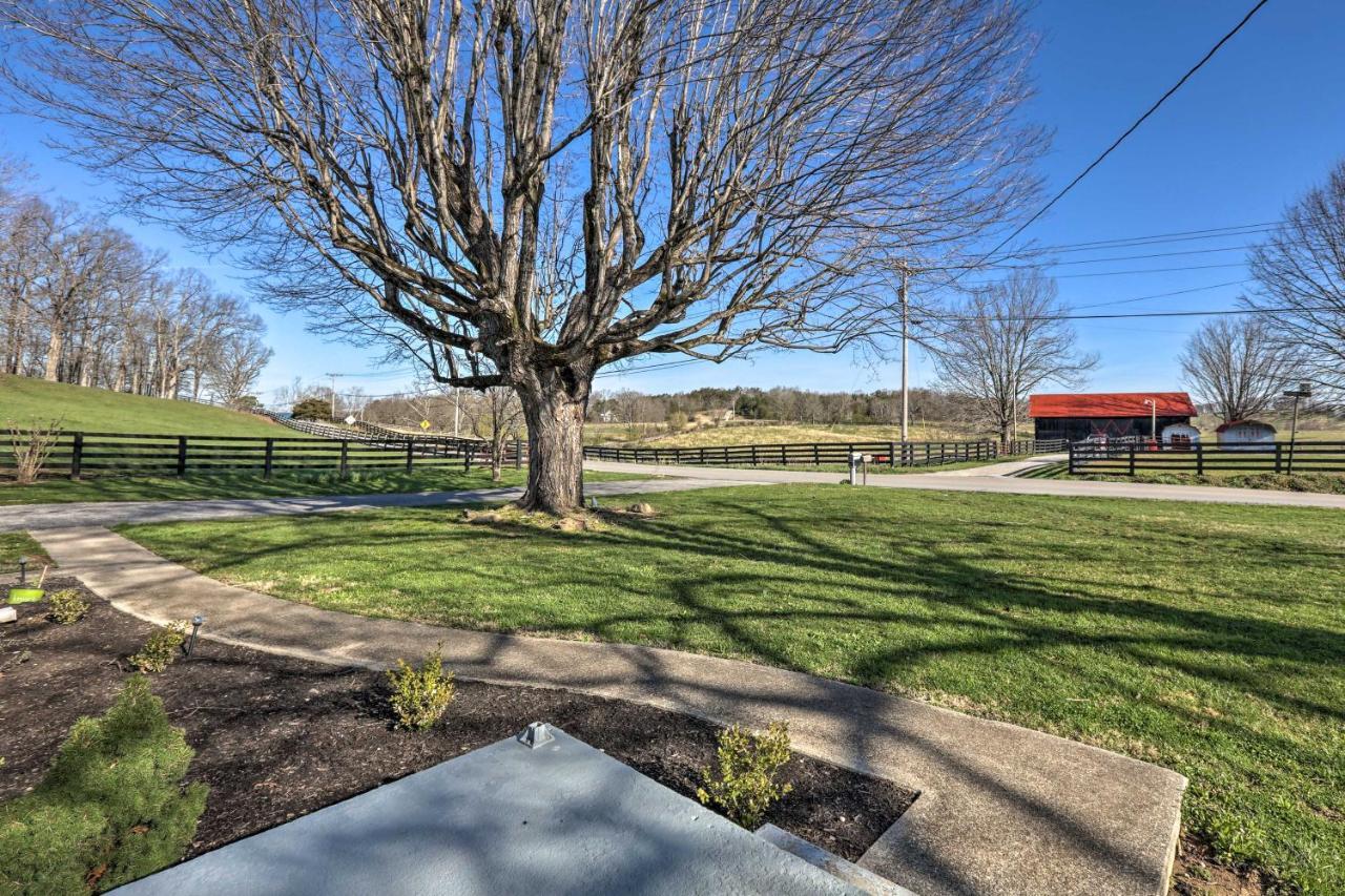 Charming East Bernstadt Retreat Less Than 6 Acre Farm! Екстер'єр фото