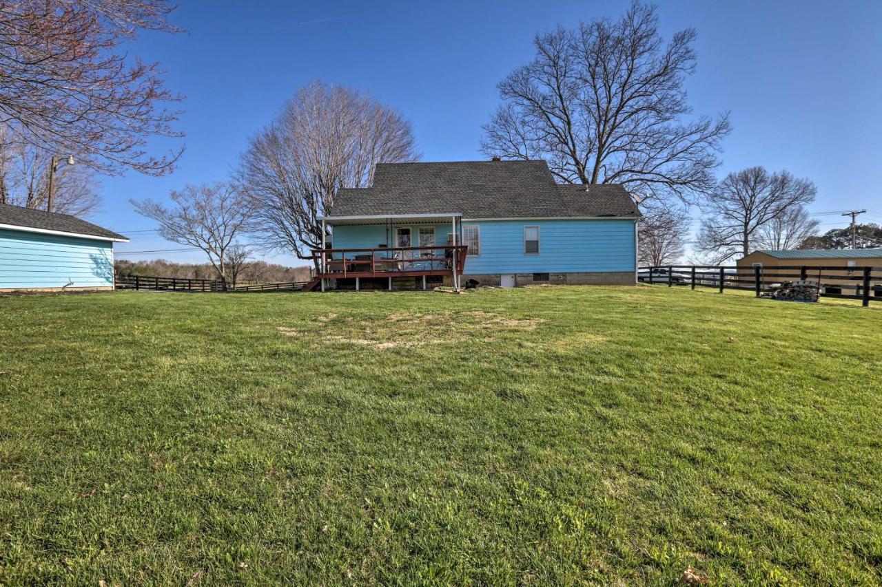 Charming East Bernstadt Retreat Less Than 6 Acre Farm! Екстер'єр фото